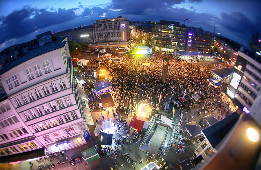 Bielefelder Leineweber-Markt - Blick auf den Jahnplatz