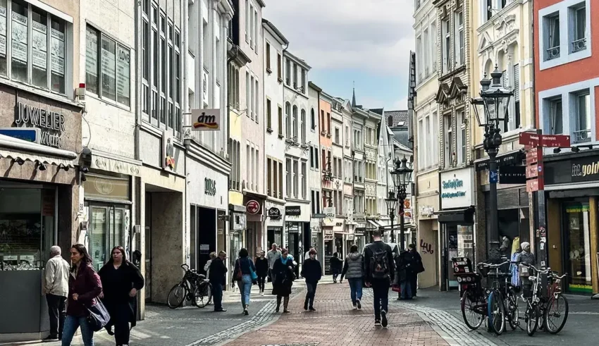 Verkaufsoffener Sonntag auch auf der Sternstrasse in Bonn
