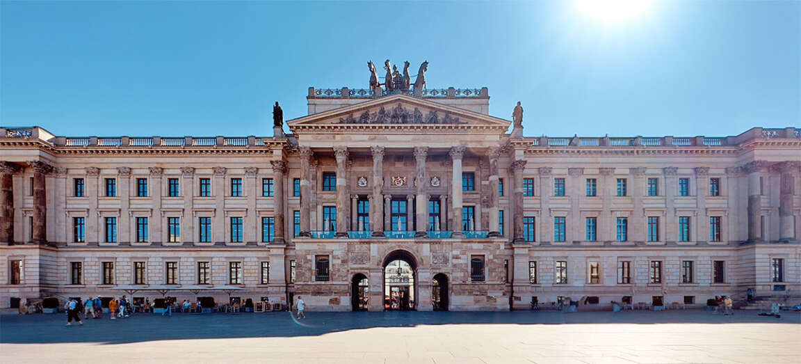 Einkaufszentrum Schloss Arkaden öffnen zum verkaufsoffenen Sonntag